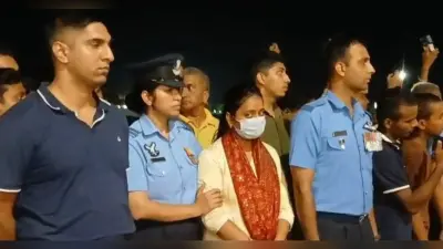 शहीद शुभम की सर्विस बुक में पत्नी और मां का आधा-आधा हक, रार के बीच कथित बहू ने ससुर को फोन कर बोलीं- ‘गांव वालों के बहकावे में मत आइए’